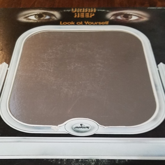 1971 Uriah Heep "Look at Yourself" Vinyl Album - Picture 2 of 11